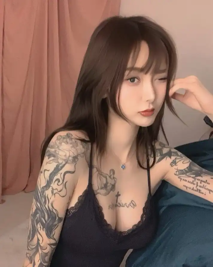 无码中文字幕av带剧情_国产成人综合在线观看不卡_pg电子试玩网站