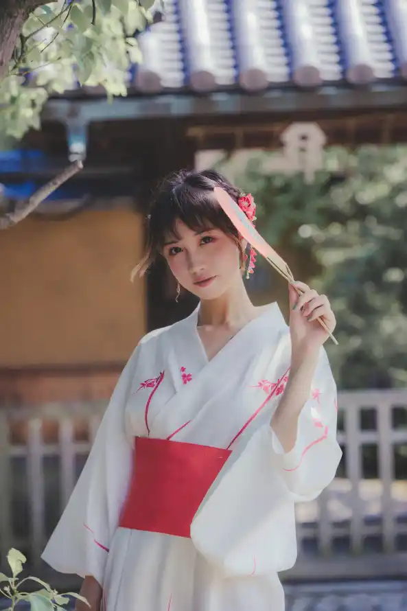 无码中文字幕av带剧情_国产成人综合在线观看不卡_pg电子试玩网站